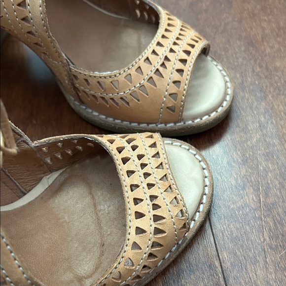 Jeffrey Campbell Stylish Cordillo Lace-Up Mule Tan Peep-Toe Heel, Size 5 - Picture 7 of 15